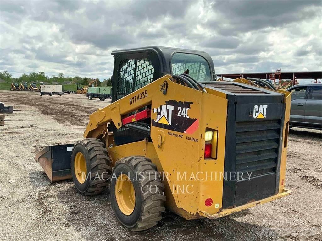 CAT 246D Kompaktlastare