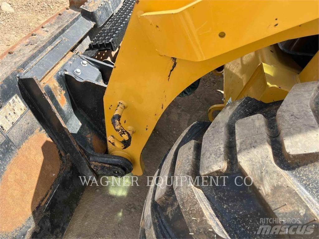 CAT 246D3 Kompaktlastare