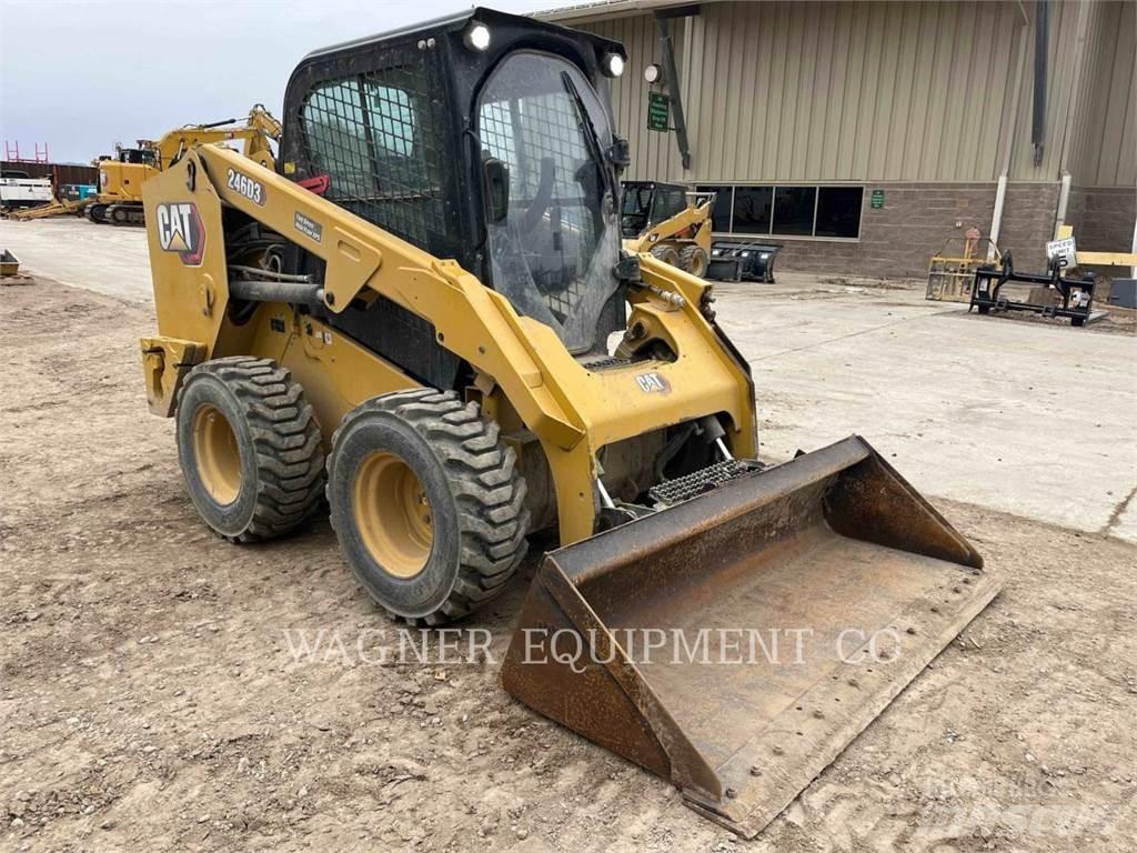 CAT 246D3 Kompaktlastare