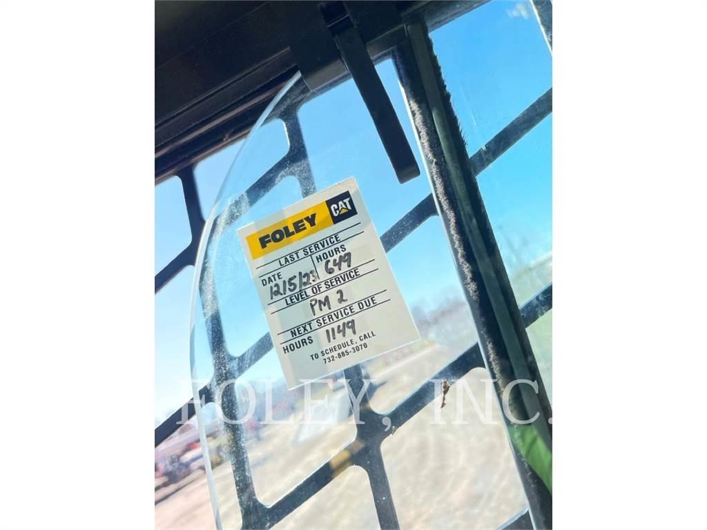 CAT 246D3 Kompaktlastare