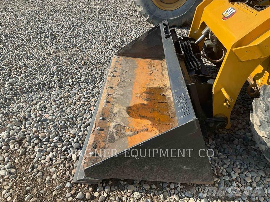 CAT 246D3 Kompaktlastare