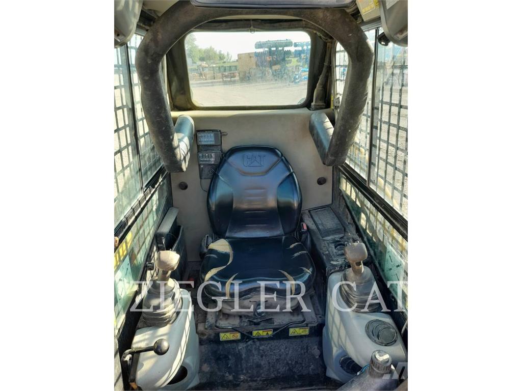 CAT 247B3 Bandlastare