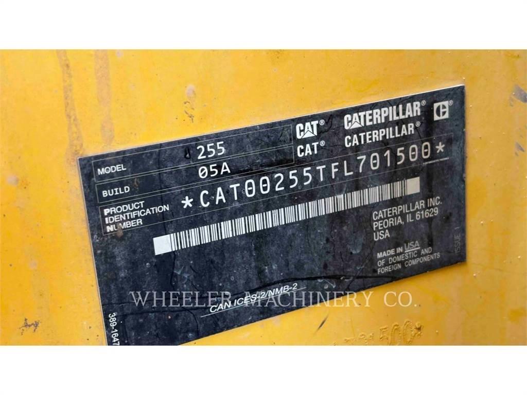 CAT 255 C3HF Bandlastare