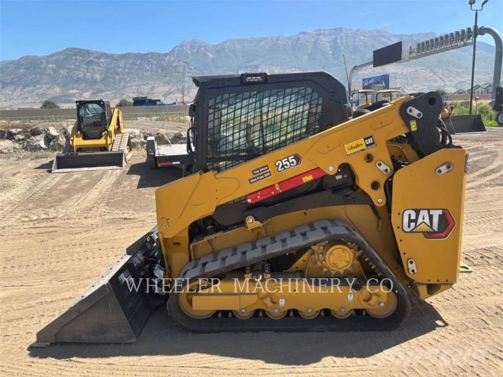 CAT 255 C3HF Bandlastare