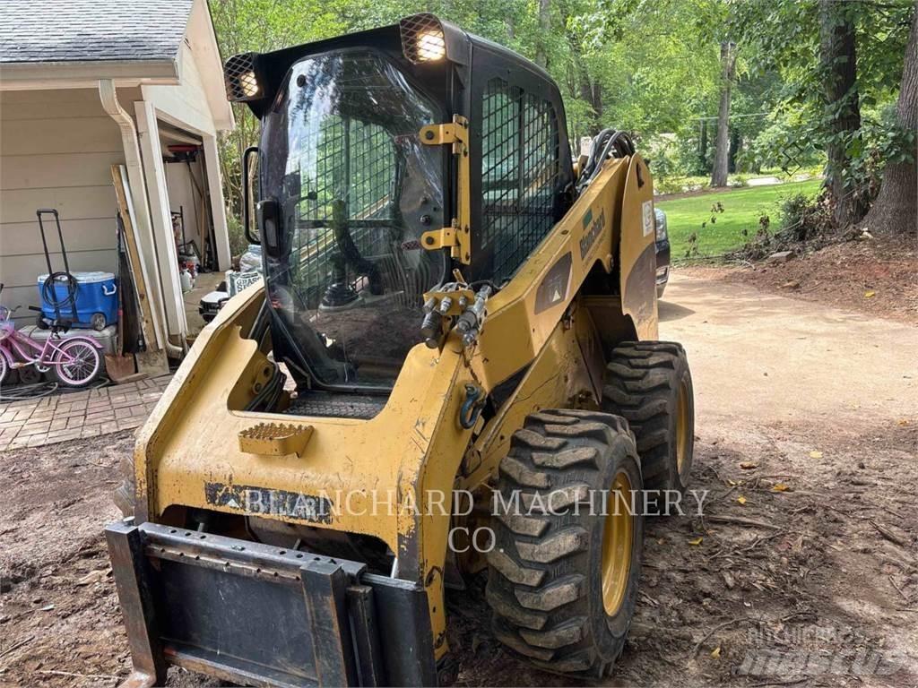 CAT 256C Kompaktlastare