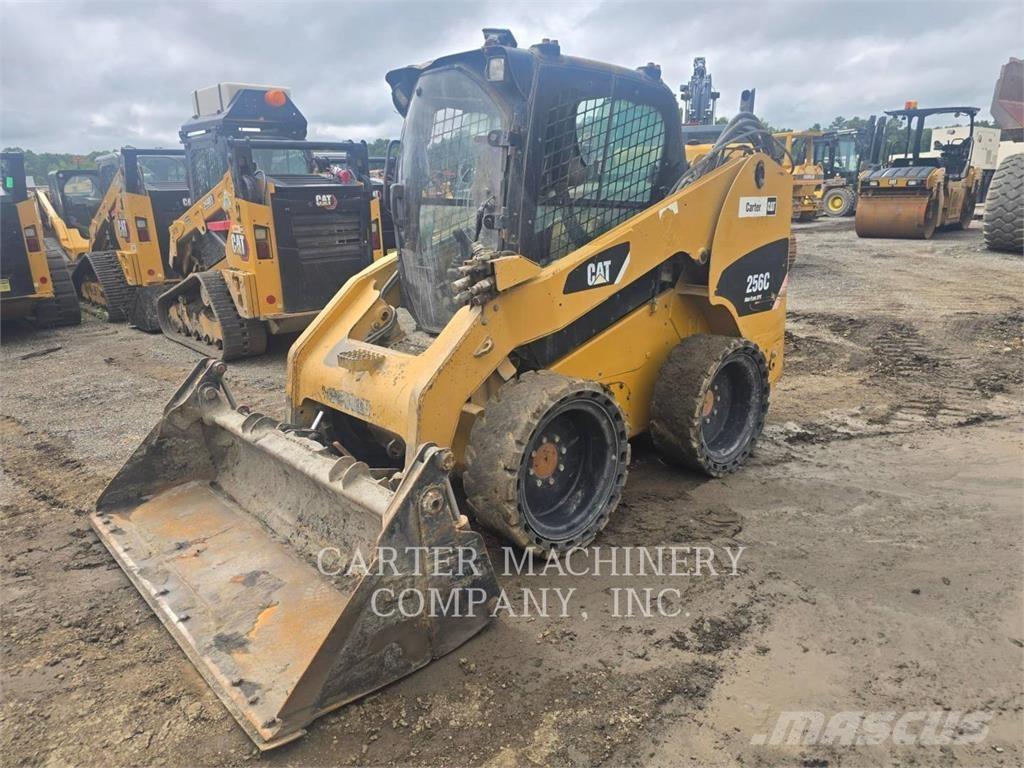 CAT 256C Kompaktlastare