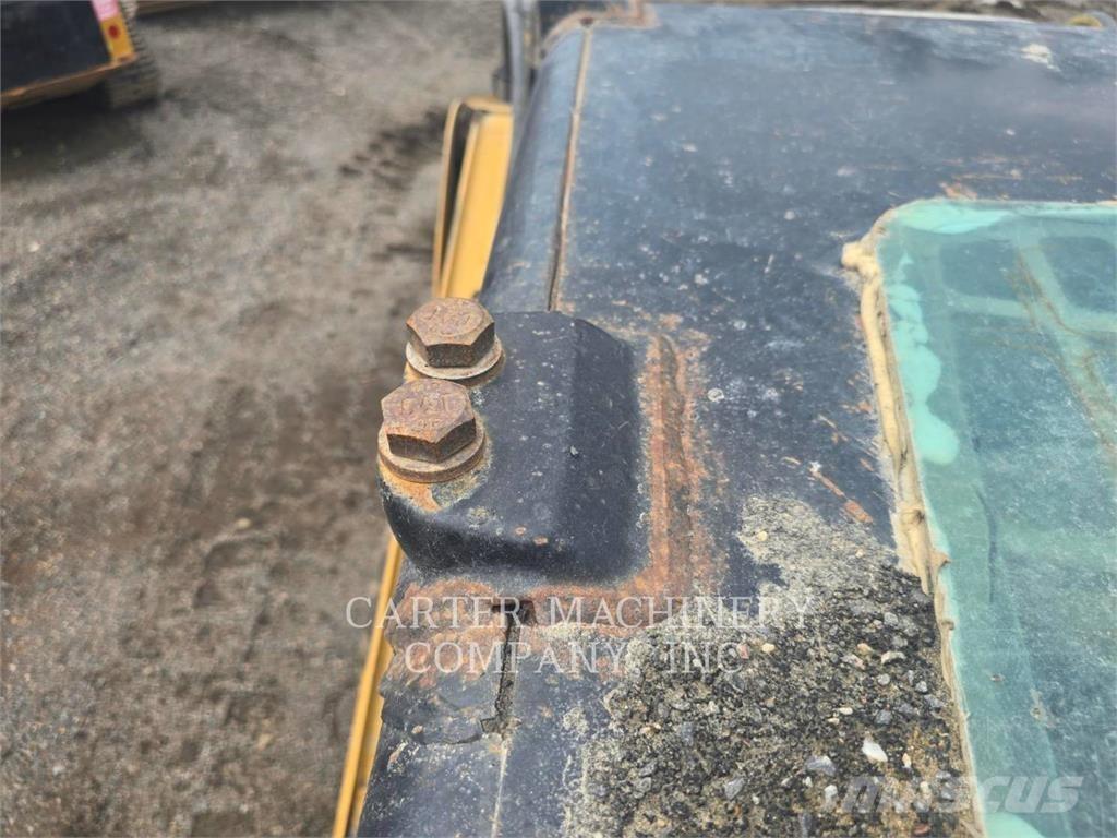 CAT 256C Kompaktlastare