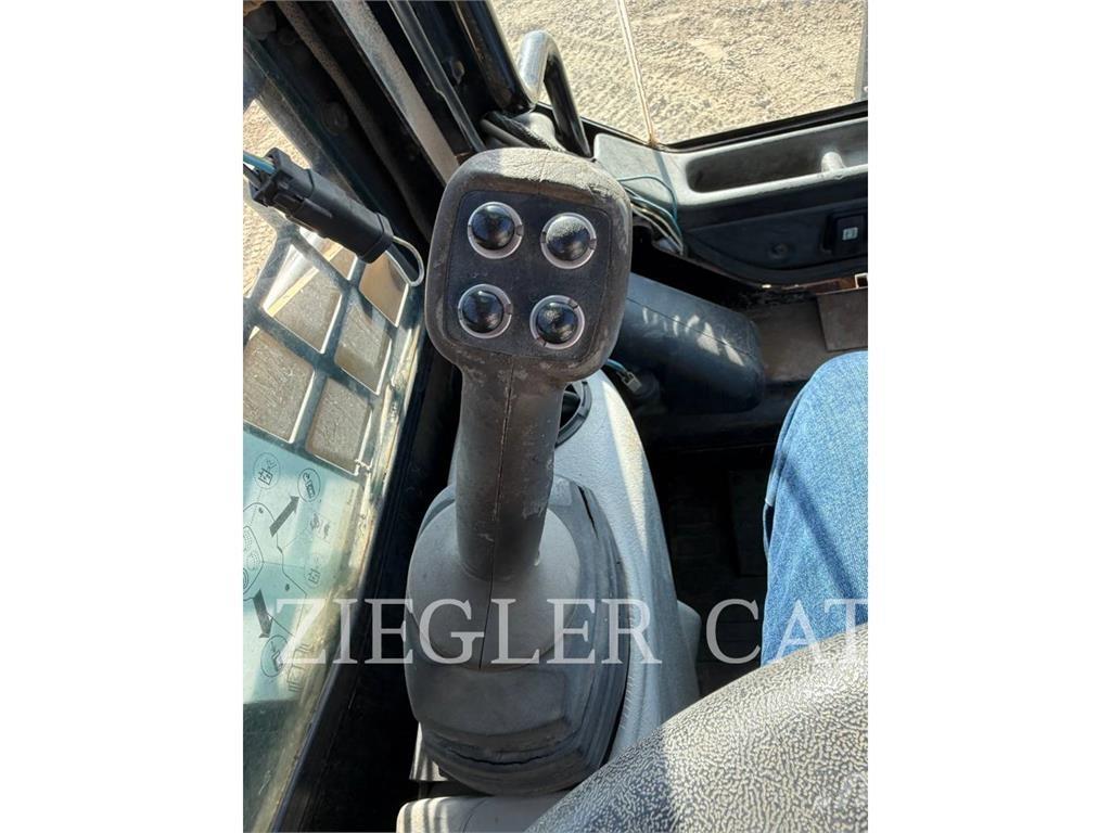 CAT 257B Bandlastare