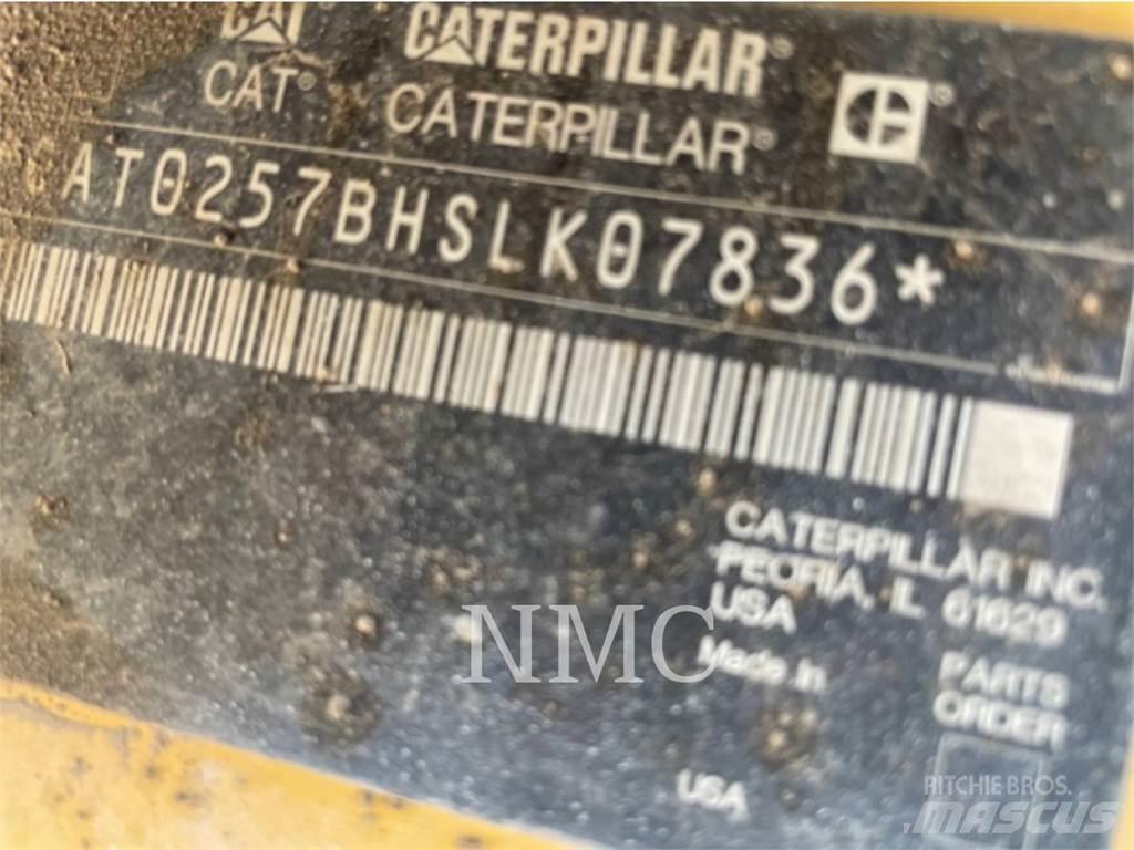 CAT 257B2 Kompaktlastare