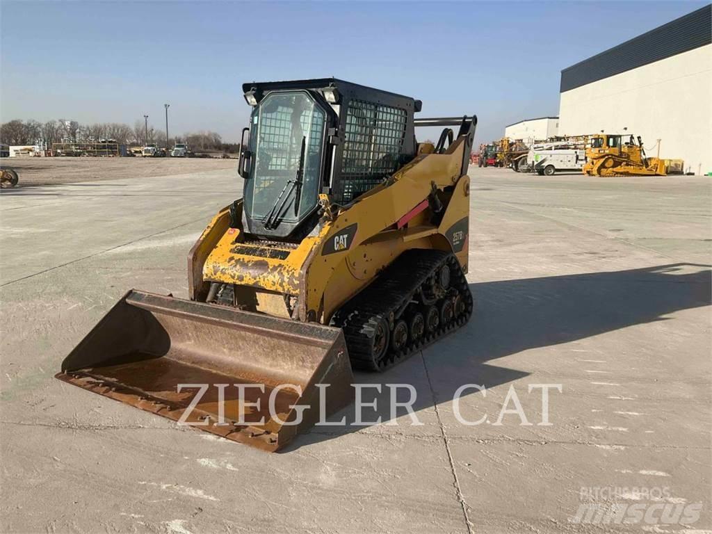 CAT 257B3 Bandlastare