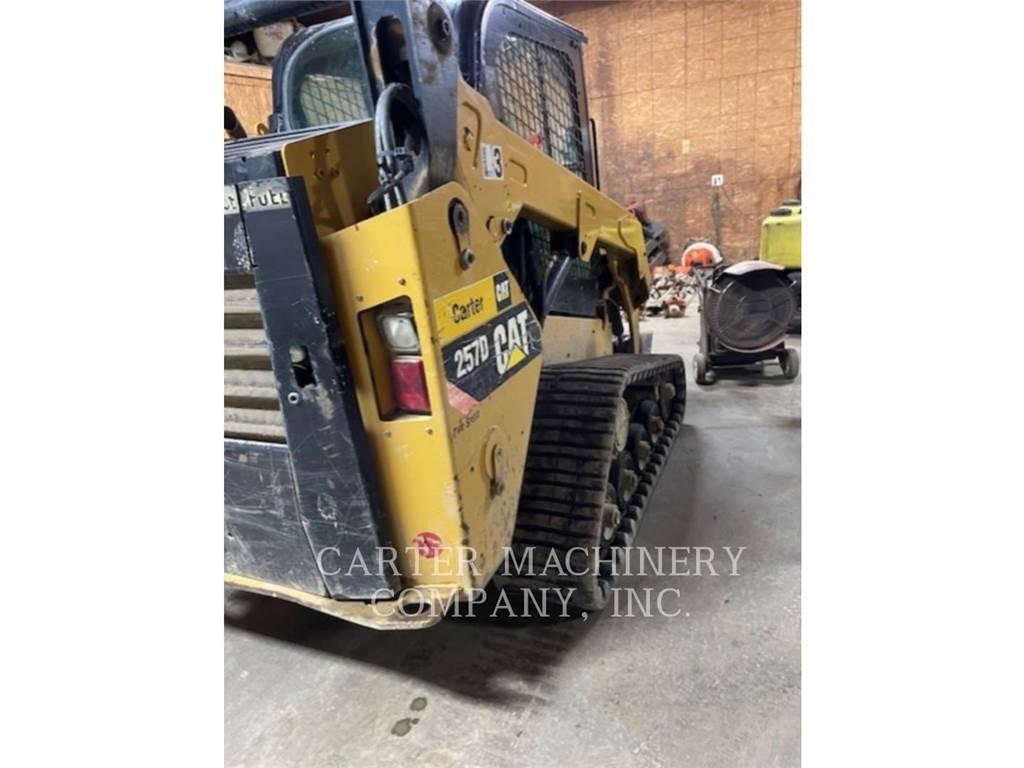 CAT 257D Kompaktlastare