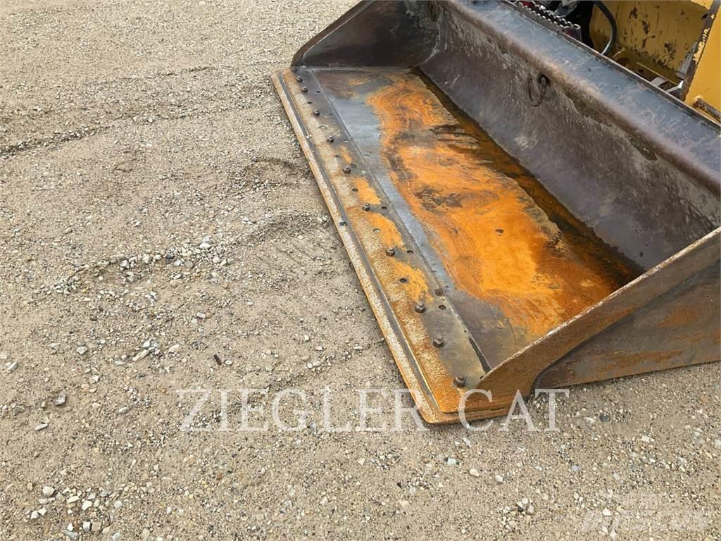 CAT 259D3 Bandlastare