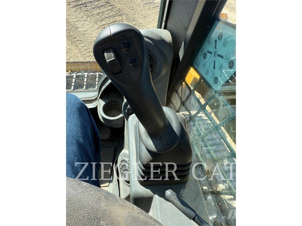 CAT 259D3 Bandlastare