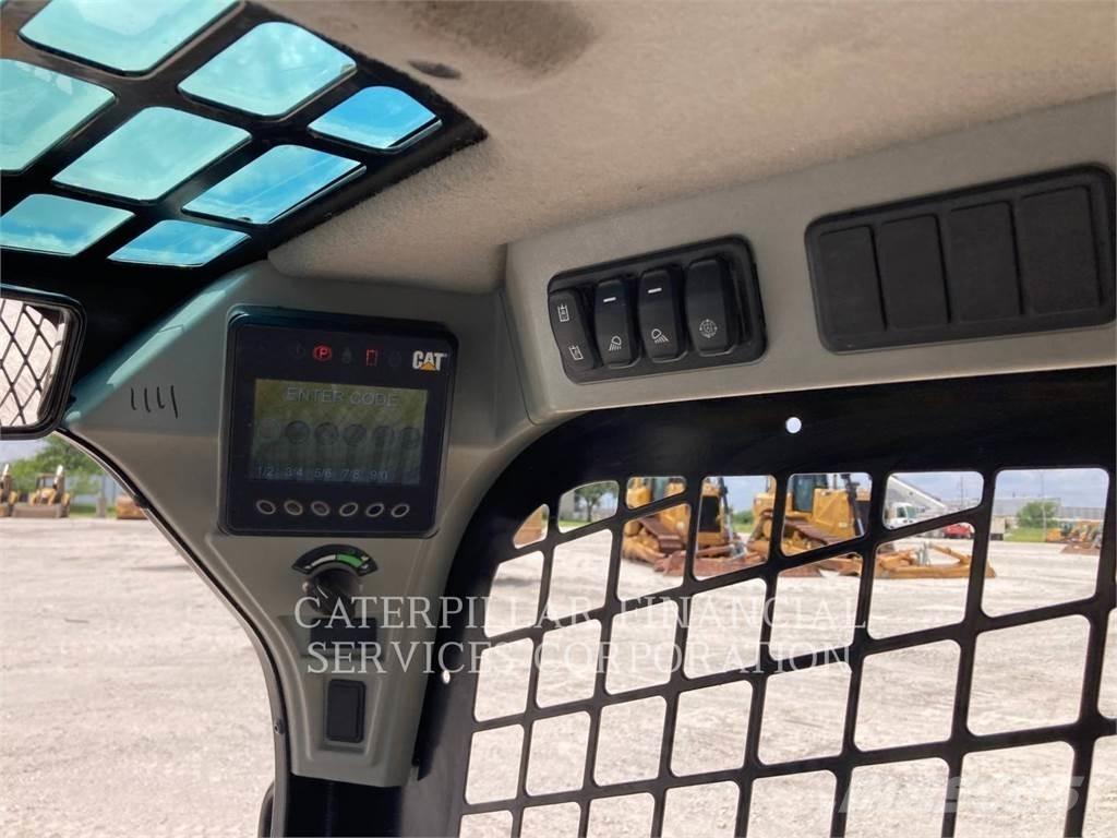 CAT 259D3 Bandlastare