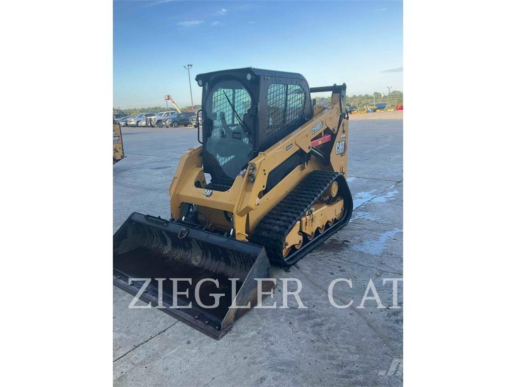 CAT 259D3 Bandlastare