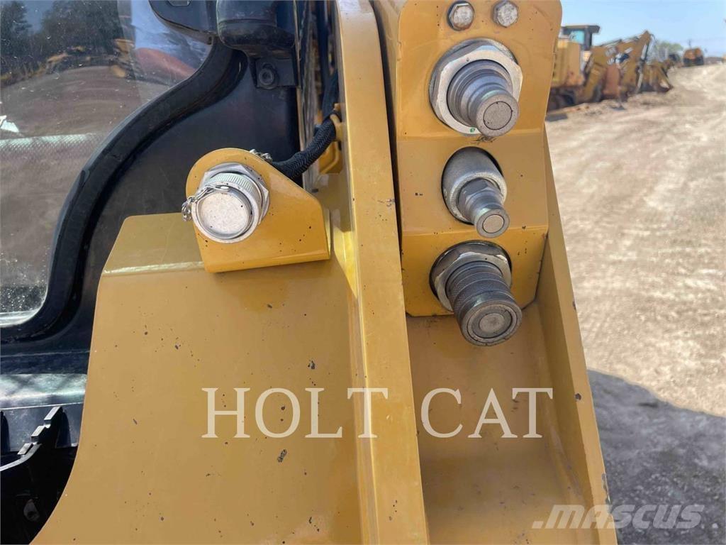 CAT 259D3 Bandlastare