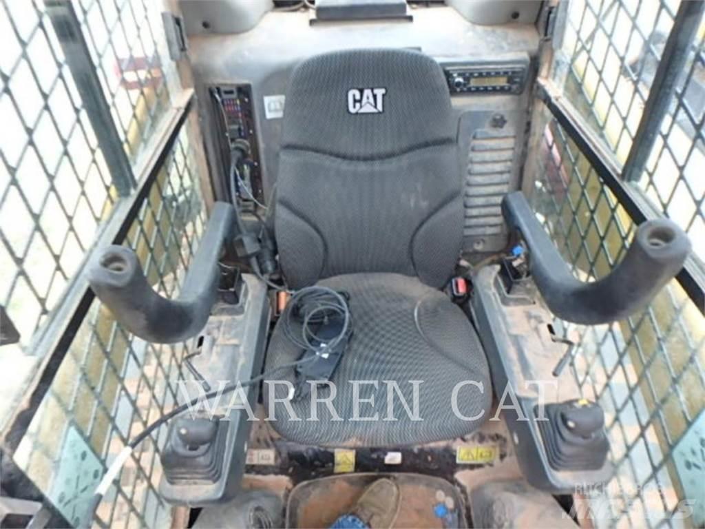 CAT 259D3 C3H2 Bandlastare