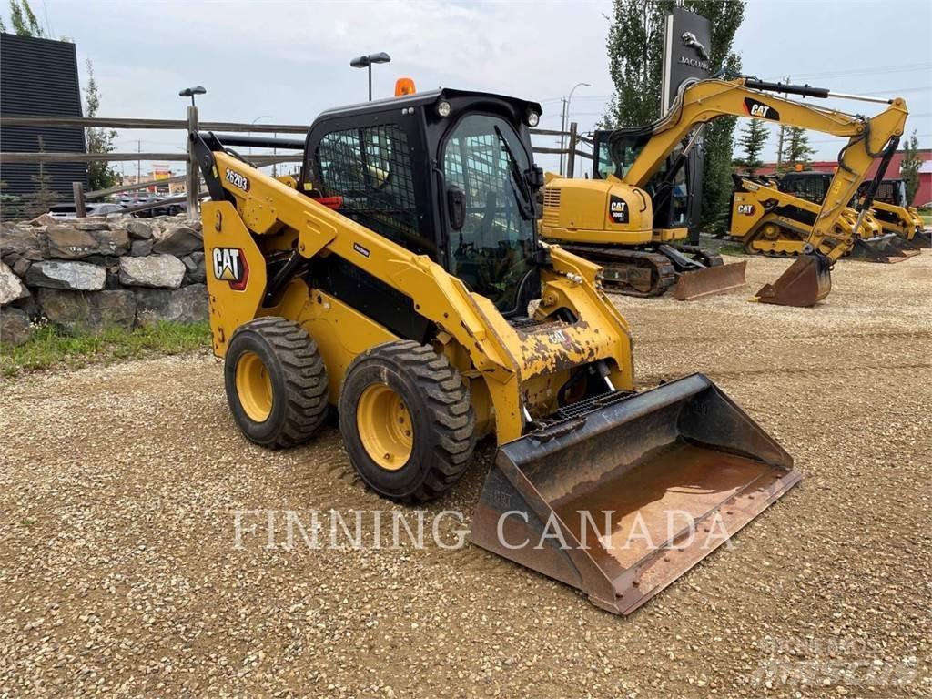 CAT 262D Kompaktlastare