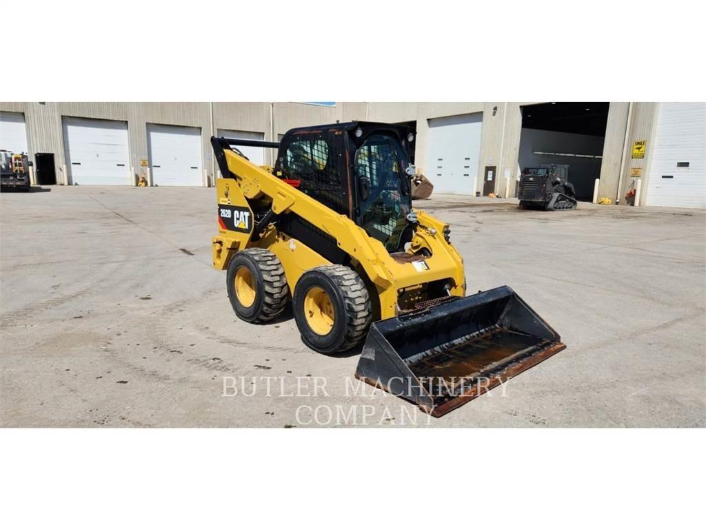 CAT 262D Kompaktlastare