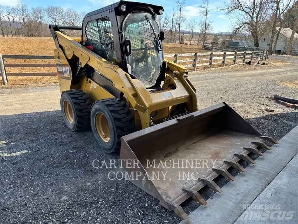 CAT 262D Kompaktlastare