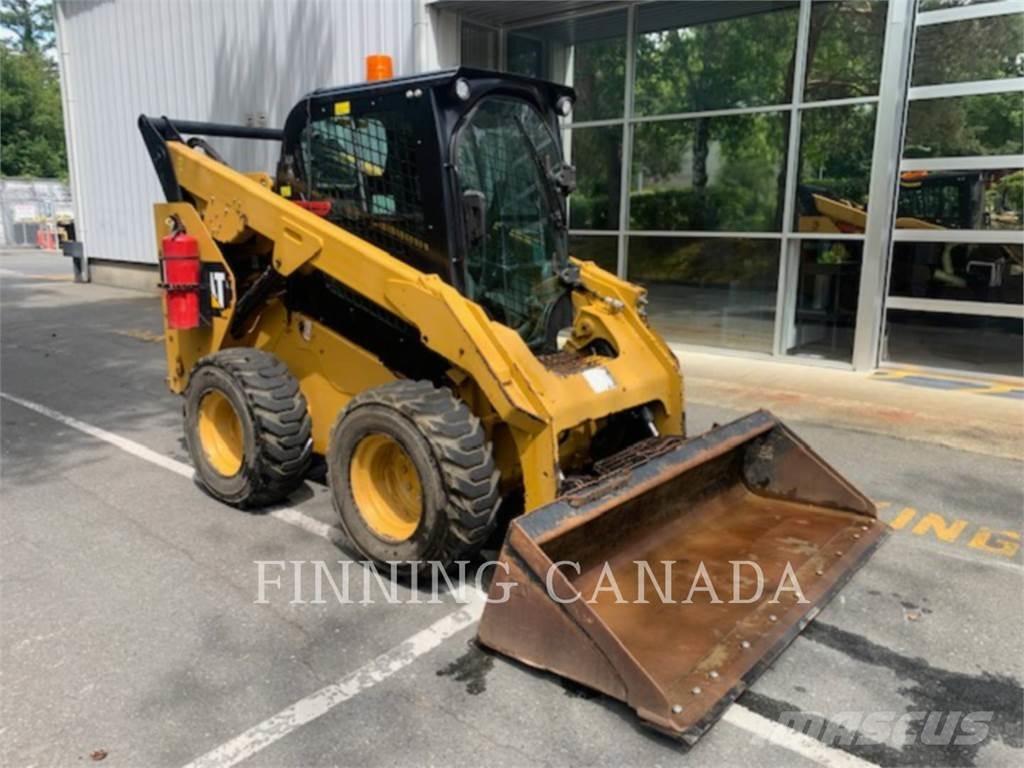 CAT 262D Kompaktlastare