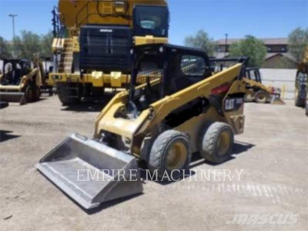 CAT 262D Kompaktlastare