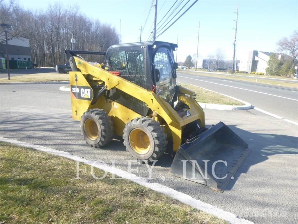 CAT 262D Kompaktlastare