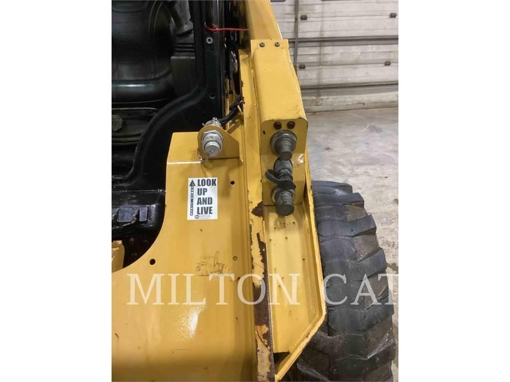 CAT 262D 3 Kompaktlastare