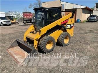 CAT 262D A2HQ Kompaktlastare
