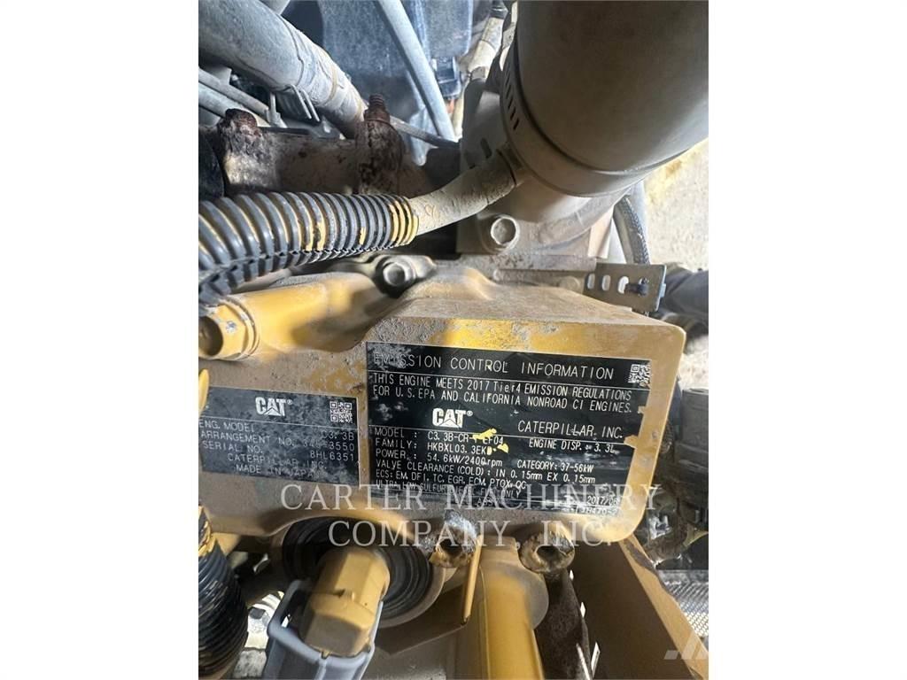 CAT 262D ACHF Kompaktlastare