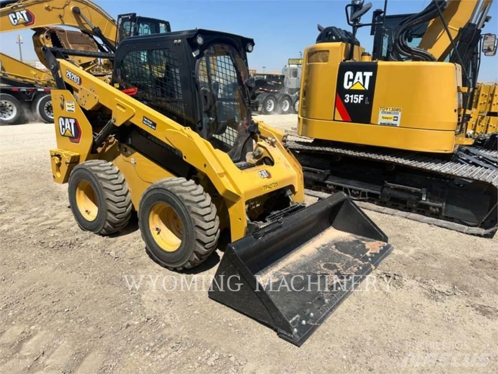 CAT 262D3 Kompaktlastare