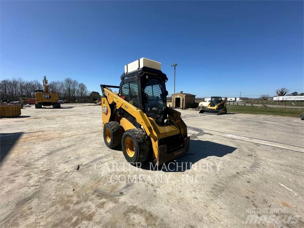 CAT 262D3 Kompaktlastare