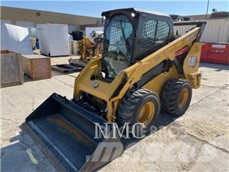CAT 262D3 Kompaktlastare