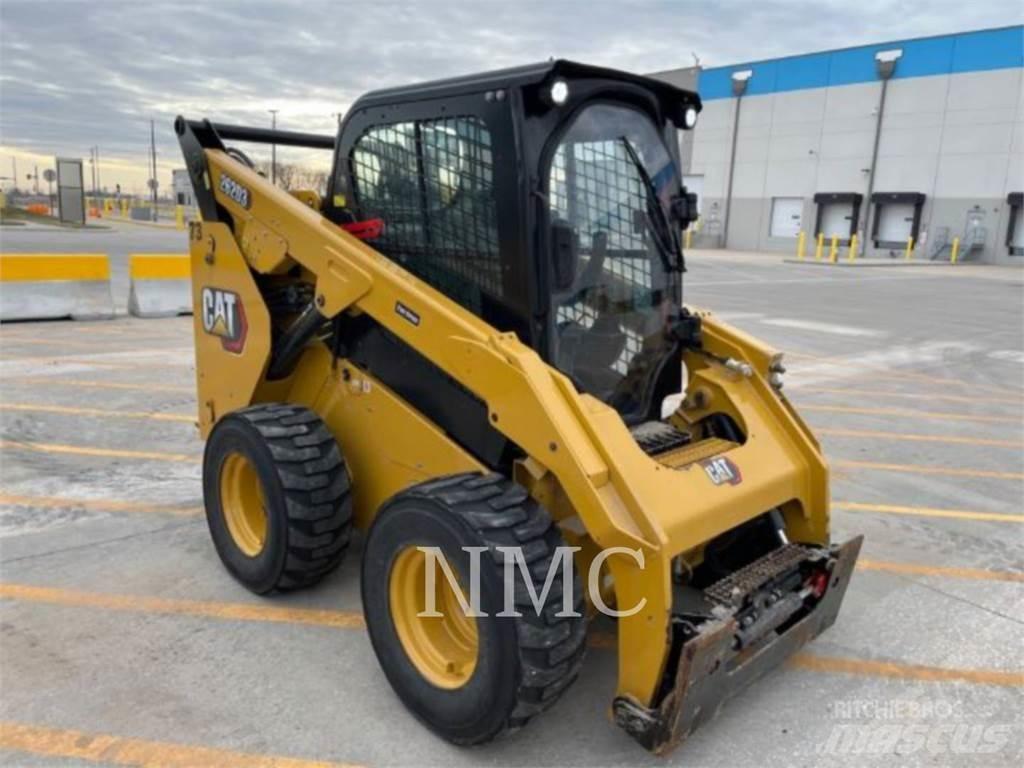 CAT 262D3 Kompaktlastare
