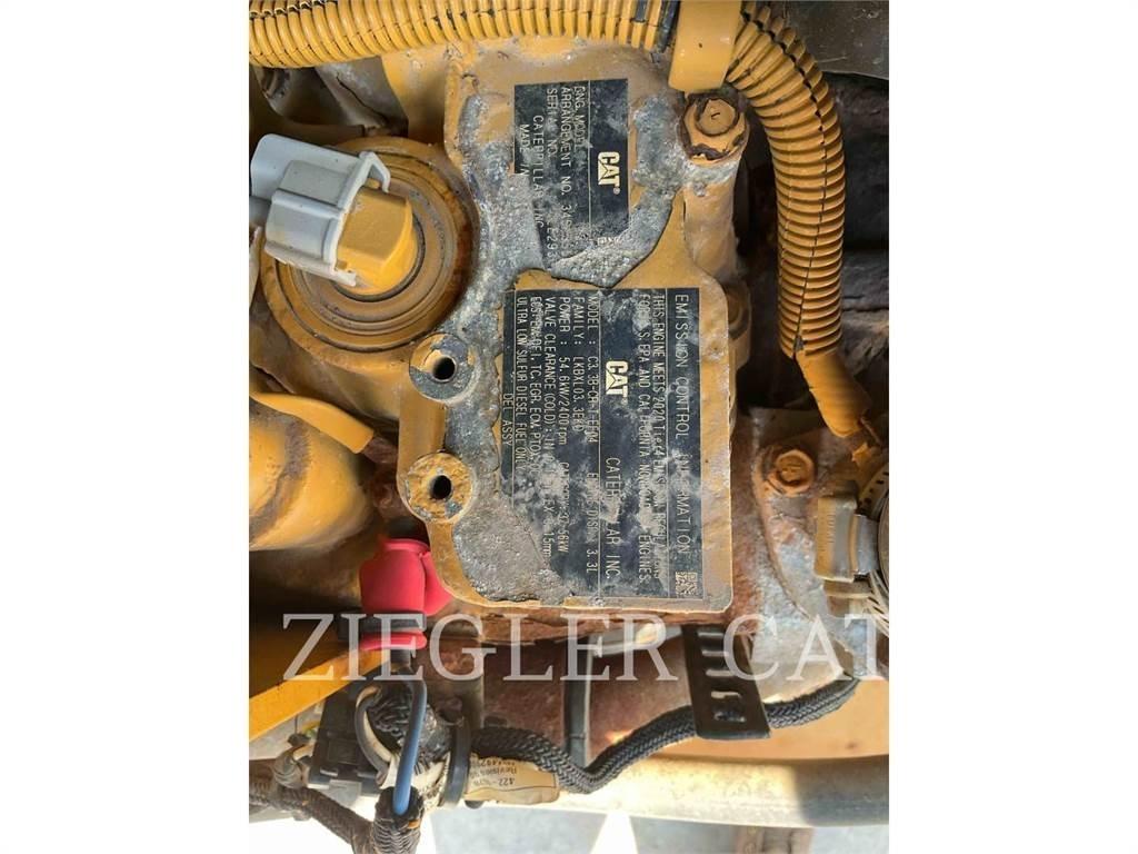 CAT 262D3 Kompaktlastare