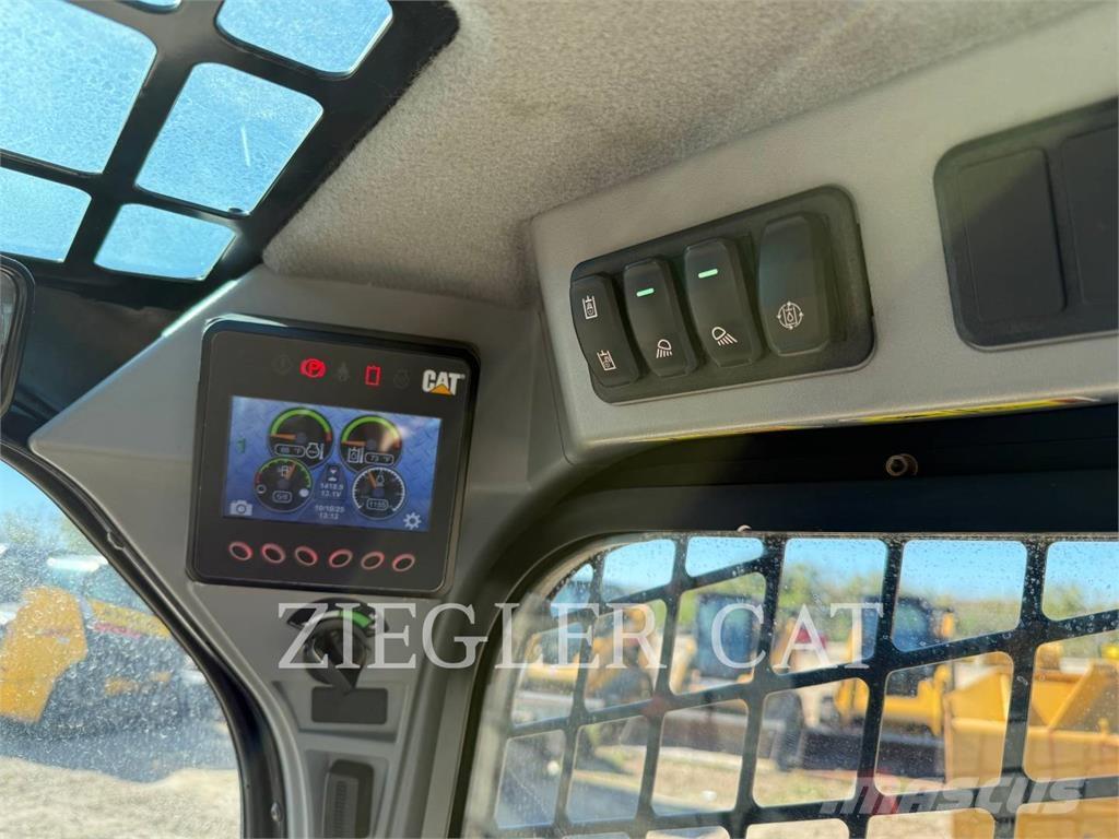 CAT 262D3 Kompaktlastare