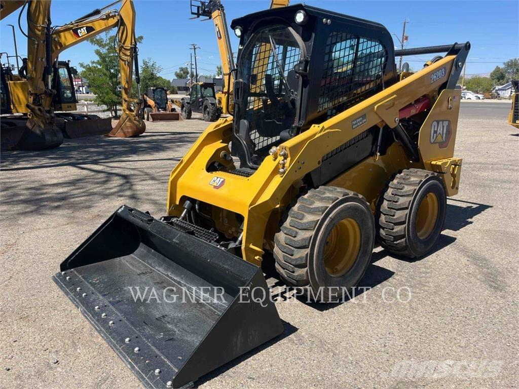 CAT 262D3 Kompaktlastare