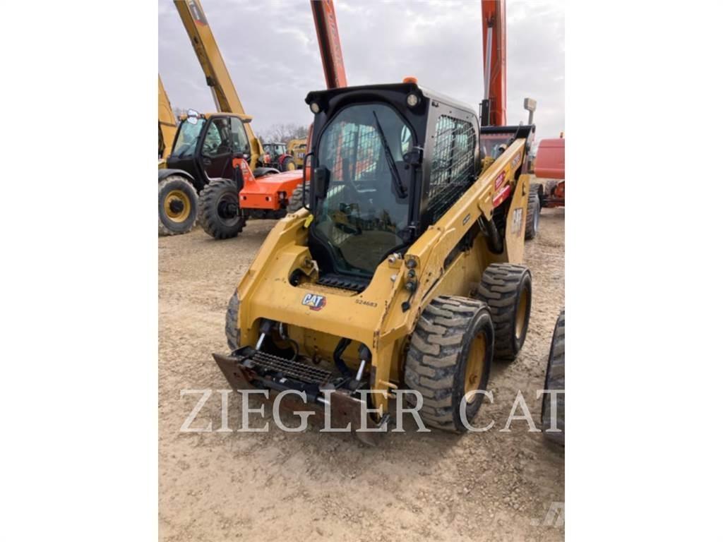 CAT 262D3 Kompaktlastare