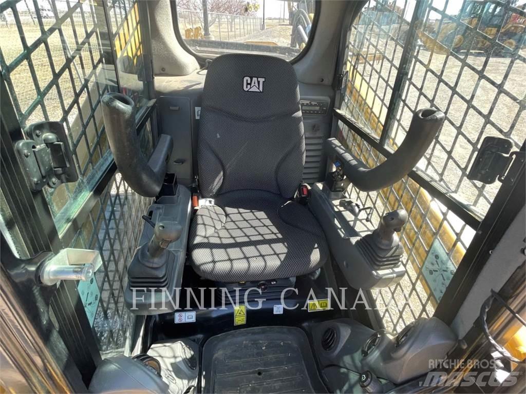 CAT 262D3 Kompaktlastare