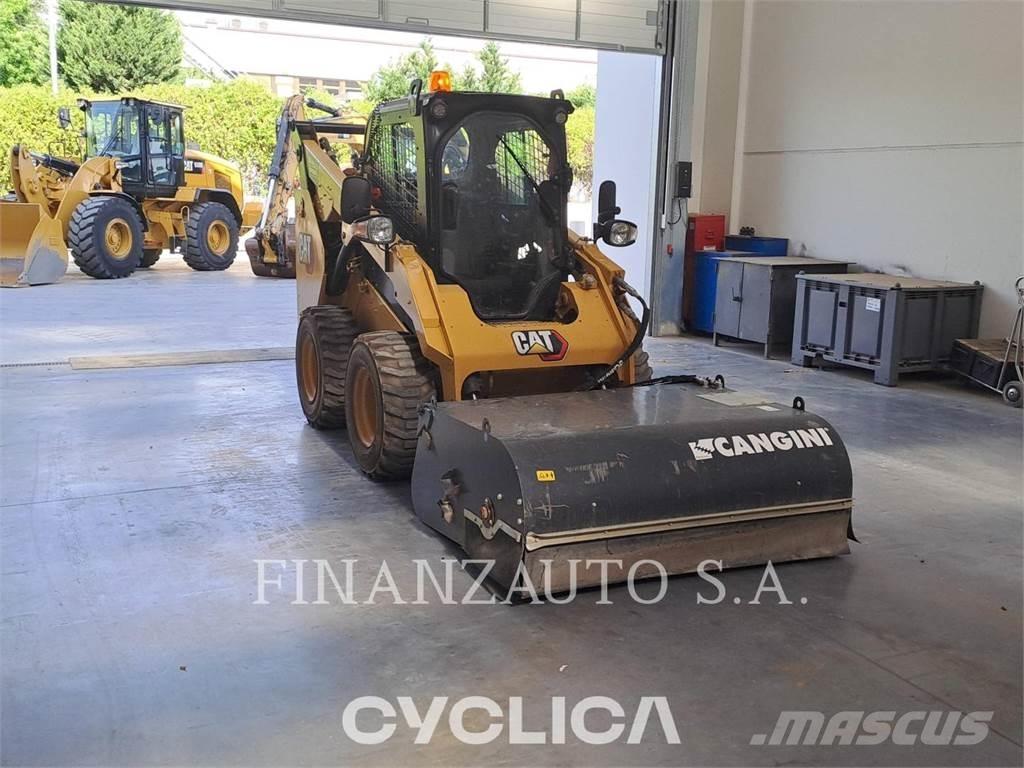 CAT 262D3 Kompaktlastare
