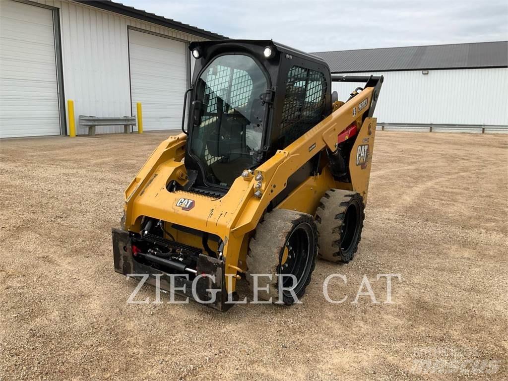 CAT 262D3 Kompaktlastare