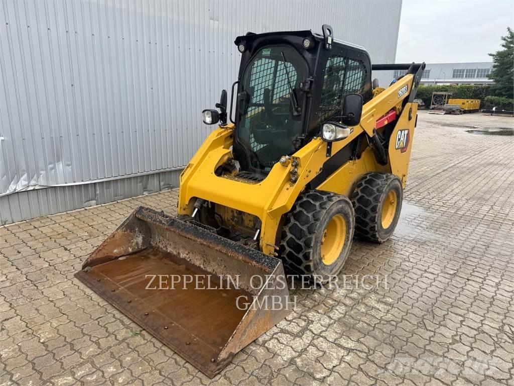 CAT 262D3 Kompaktlastare