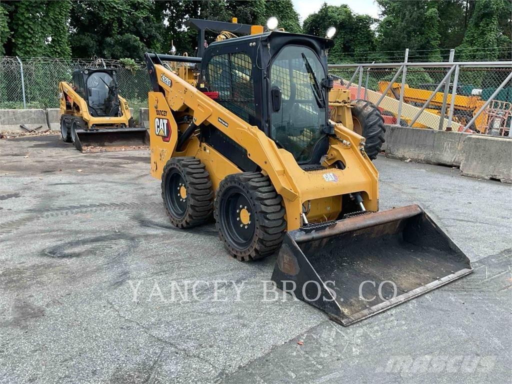 CAT 262D3 Kompaktlastare