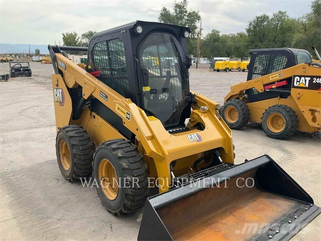 CAT 262D3 Kompaktlastare