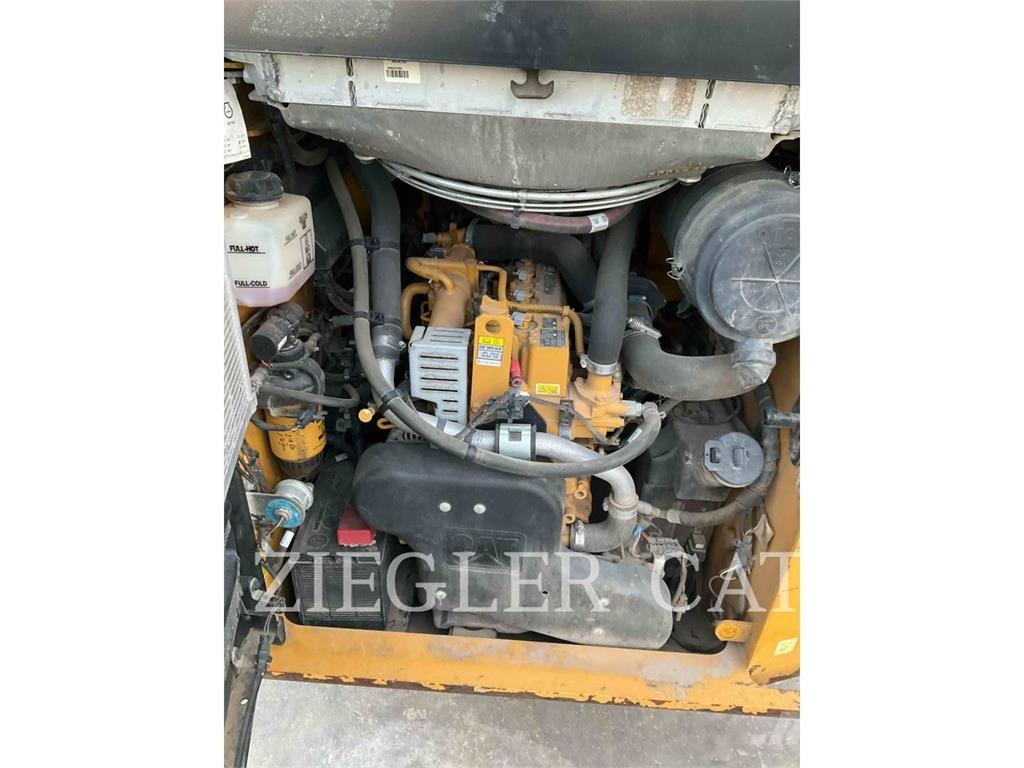 CAT 262D3 Kompaktlastare