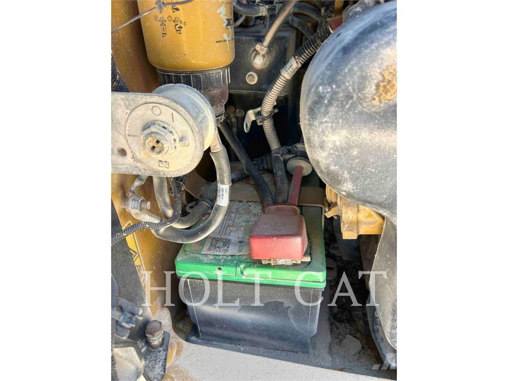 CAT 262D3 Kompaktlastare