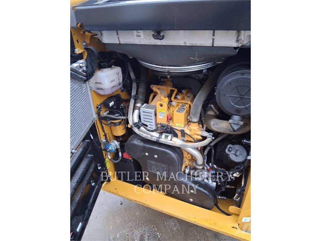 CAT 262D3 C3H2 Kompaktlastare