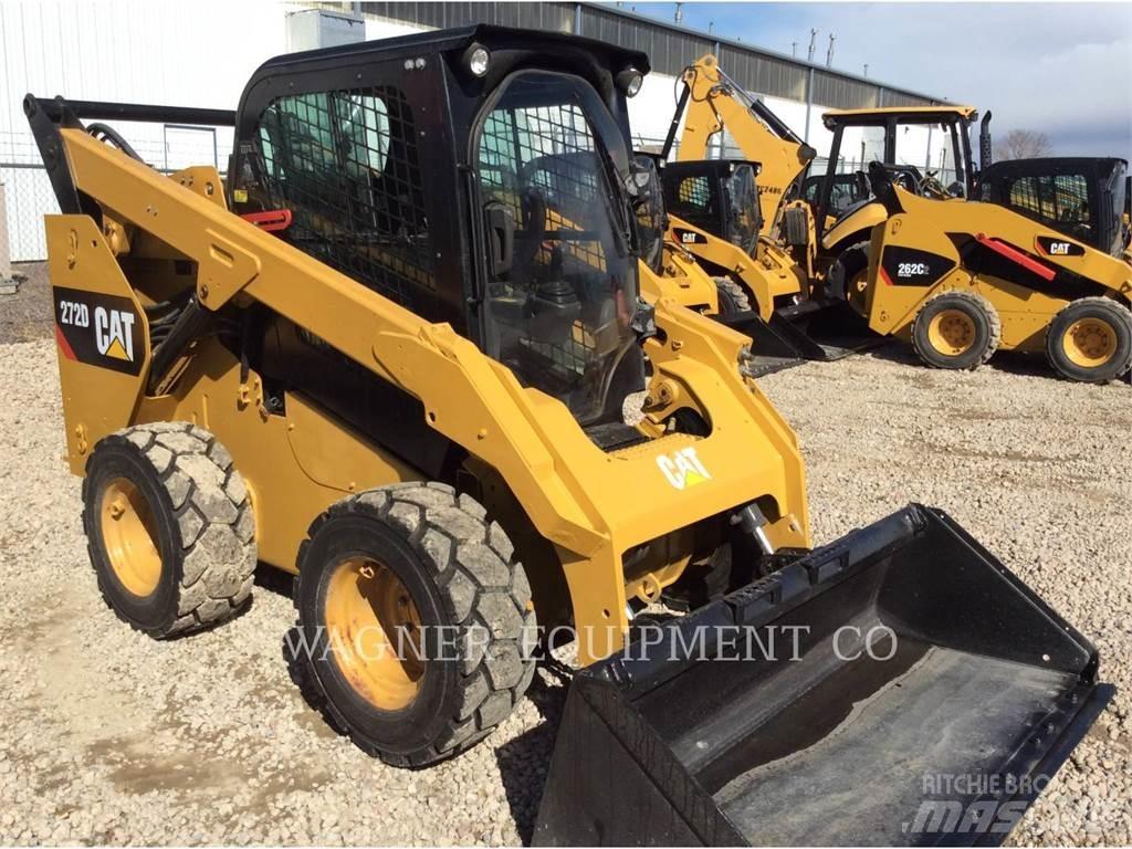 CAT 272D Kompaktlastare