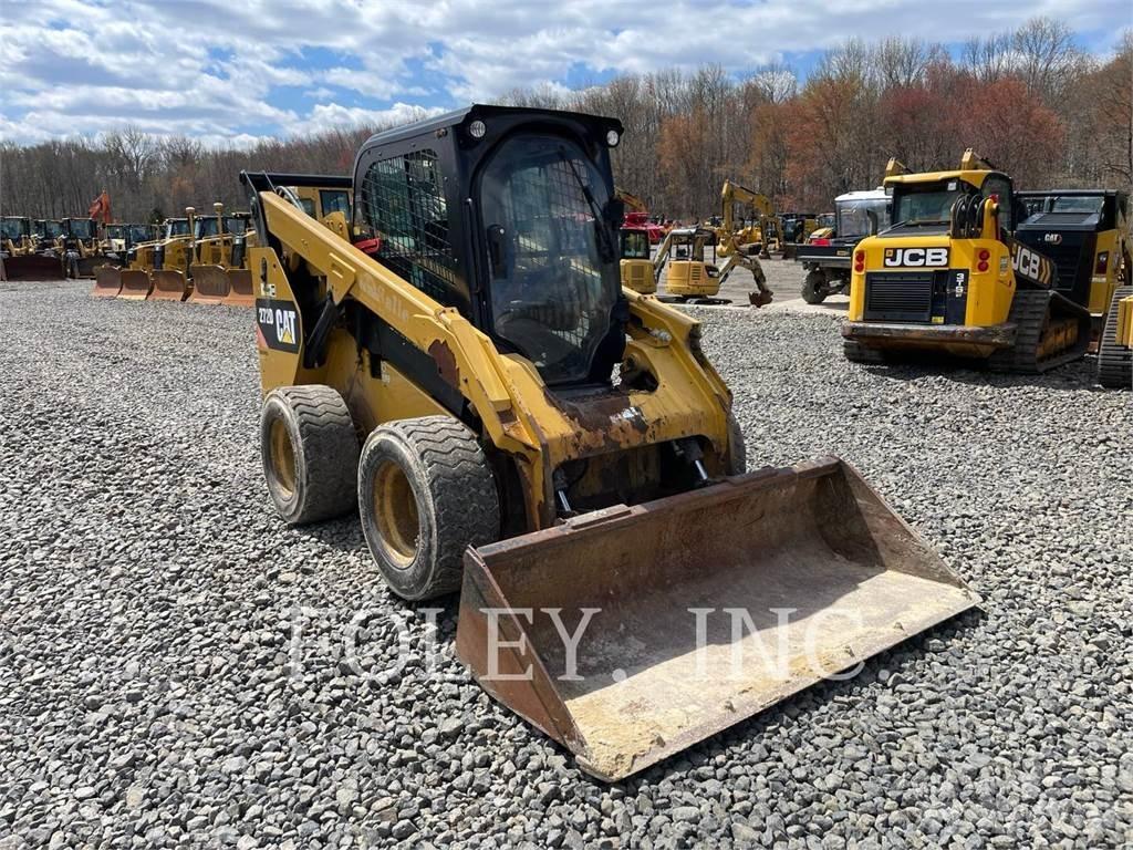 CAT 272D Kompaktlastare