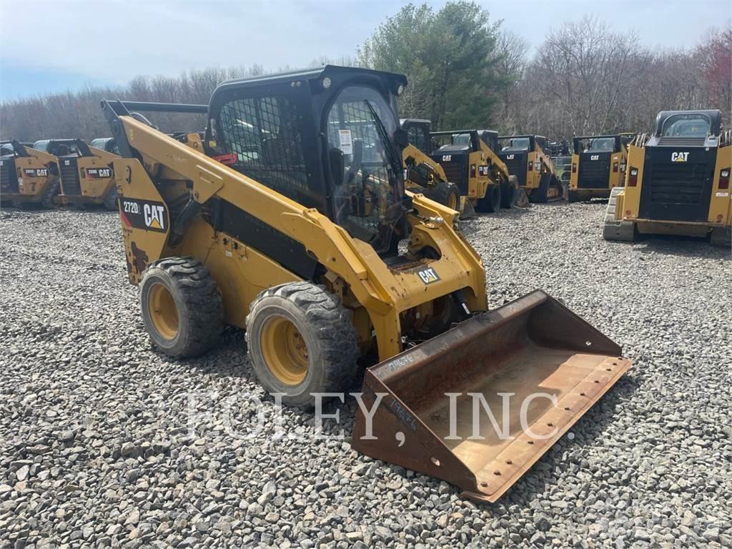 CAT 272D2 Kompaktlastare